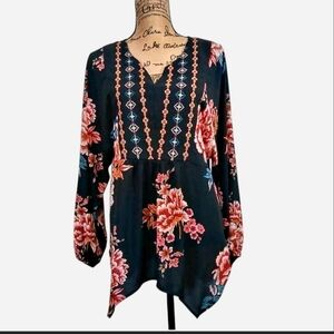 Style & Co NWOT Black Embroidered Tunic Top Floral Boho M